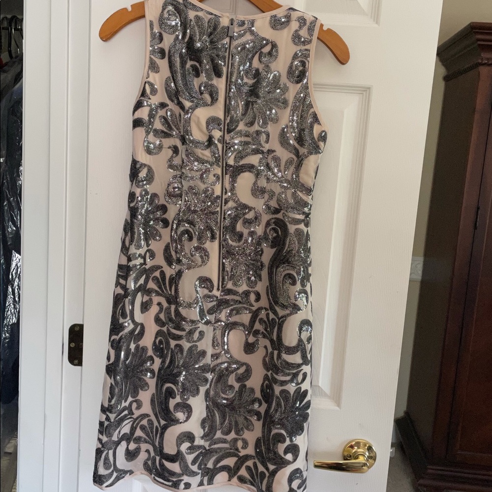 Vince Camuto sleeveless cream dress with silver sequin embellishment - Picture 3 of 3